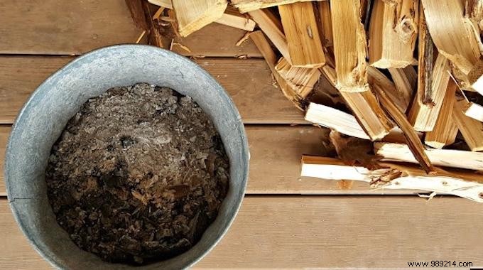 13 Amazing Home and Garden Uses for Wood Ash. 