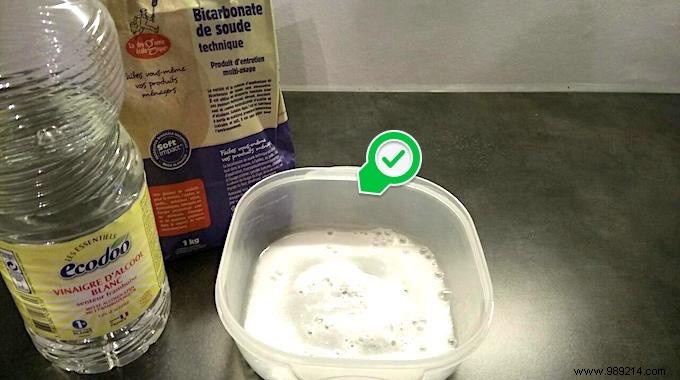 How to Clean Your Stained and Sticky Tupperware with Baking Soda. 