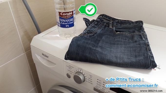 How to Soften New Jeans Easily? Use White Vinegar. 