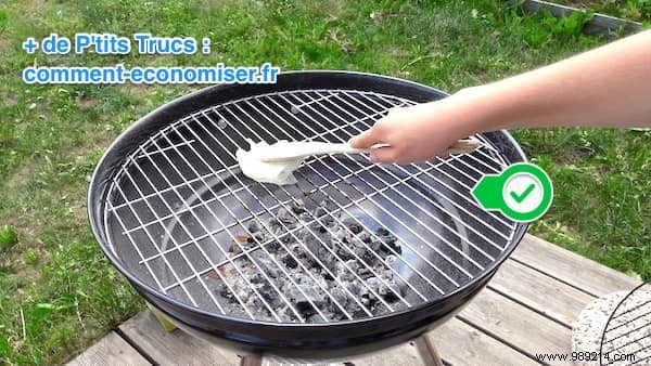 14 Simple and Effective Tips for Cleaning the Barbecue Grill. 