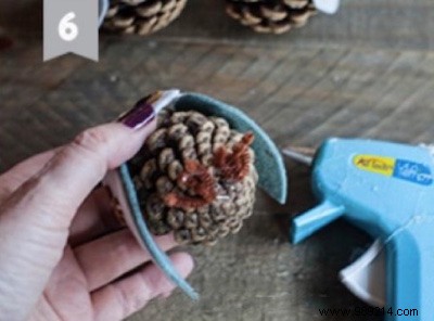 Here s How To DIY Owls out of PINE CONES Easily. 