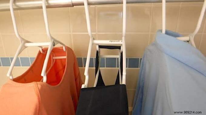 5 Tricks To Make Clothes Dry Indoors MUCH FASTER. 