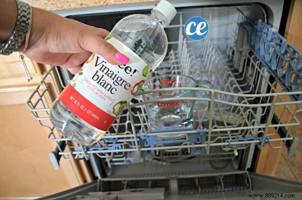 3 Simple Steps To Thoroughly Clean Your Dishwasher. 