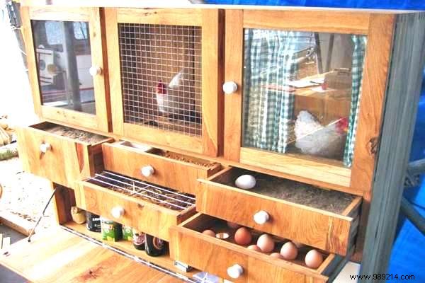 25 Brilliant Build-It-Yourself Chicken Coop Ideas With Scrap 