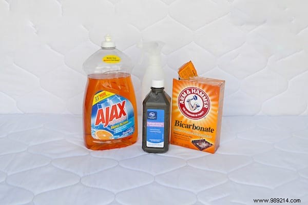 How To Clean Your Mattress In Just 3 Quick And Easy Steps. 