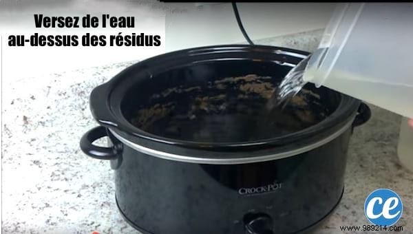 The Awesome Trick To Make Your Slow Cooker Clean Itself. 