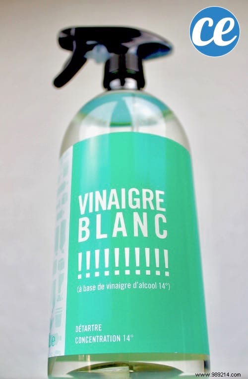 8 Secret Uses of White Vinegar for DOING YOUR LAUNDRY. 