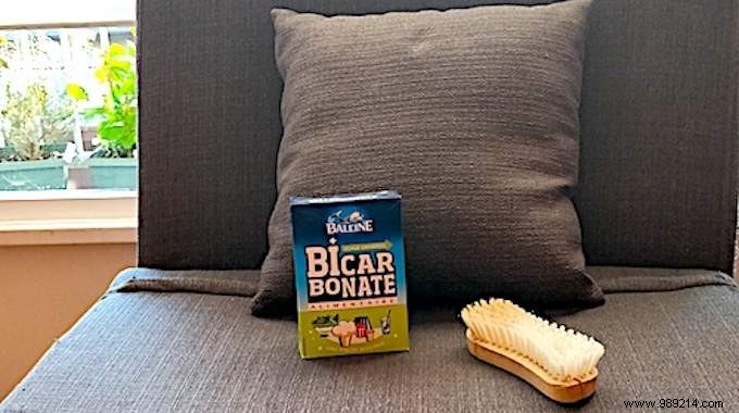 How To Clean A Fabric Couch With Baking Soda (Quick And Easy). 