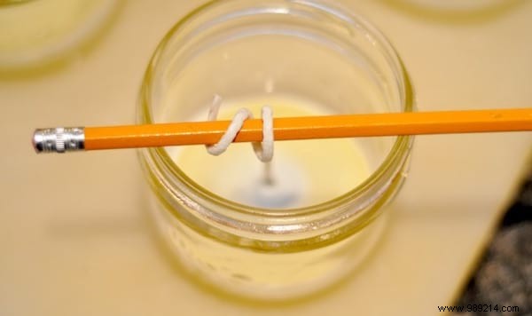 How to make your own homemade candles? Quick and Easy Tutorial. 