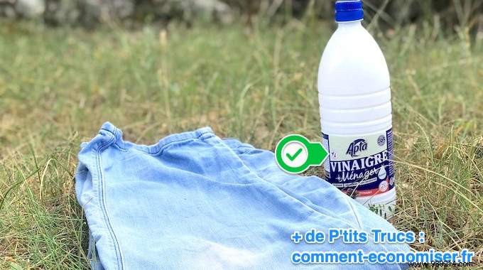 Grandma s Trick To Removing A Grass Stain With White Vinegar. 