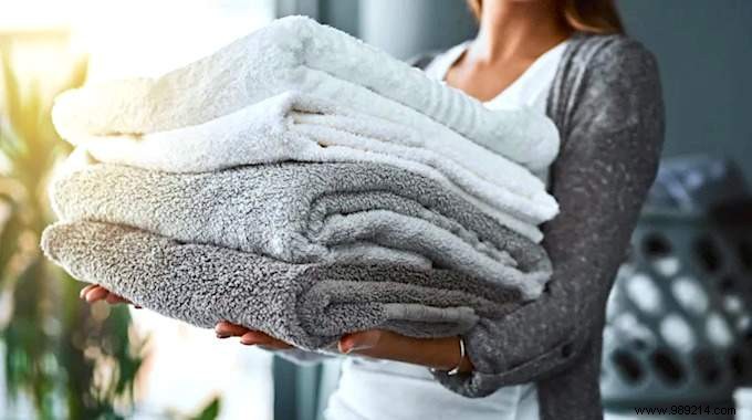 The Secret To Bringing Softness And Absorbency Back To Your Towels. 