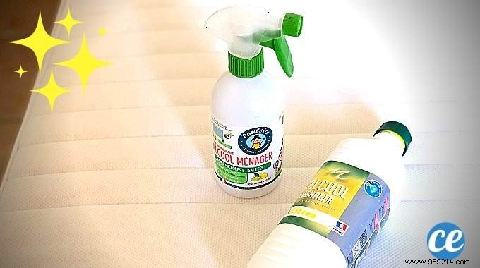 How to Disinfect Your Mattress Deeply (Easy and Natural). 