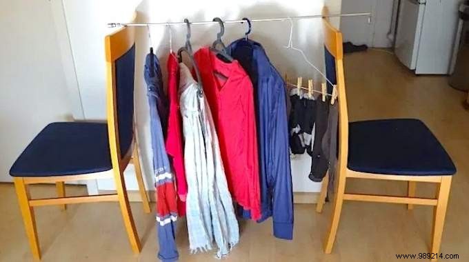 10 Tricks To Dry Your Laundry Indoors MUCH Faster. 