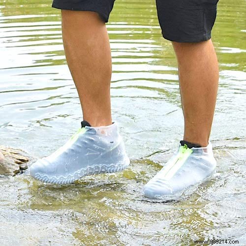 How to Waterproof Your Shoes? 2 Natural and Effective Tips. 