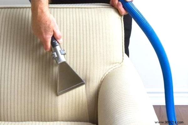 How to Clean a Non-Removable Fabric Sofa WITHOUT Effort. 