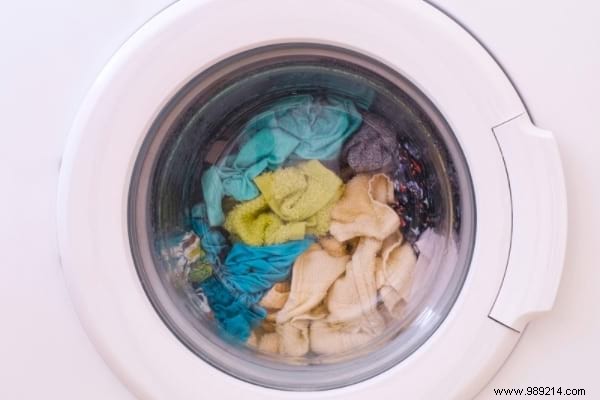 15 Mistakes Everyone Makes When Machine Washing Their Clothes. 