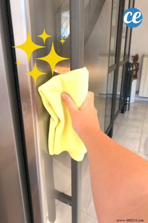 Fridge Cleaning:11 Super Effective Tips To Make It Perfectly Clean. 