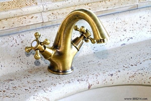 Cleaning Brass:10 Magic Tricks To Make It Shine WITHOUT Effort. 