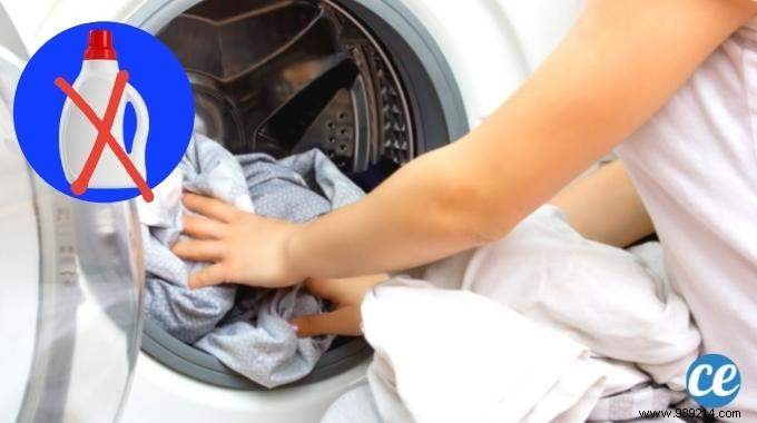 9 Secret Tips For Washing All Your Clothes WITHOUT Detergent. 