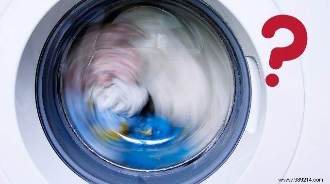 Which spin speed should you choose to avoid damaging the laundry? 