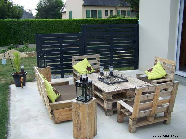 70 Incredible Uses For Old Wooden Pallets. 