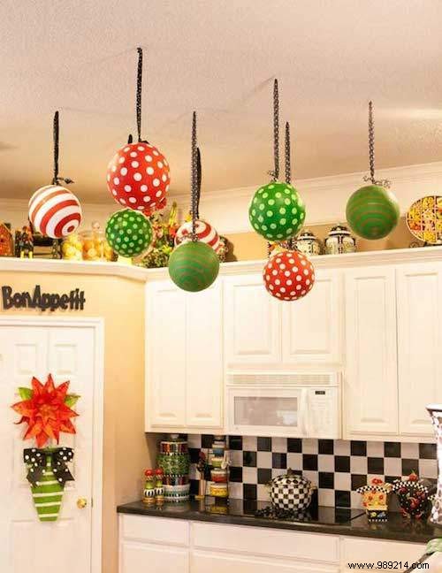 26 Christmas Decoration Ideas That Will Bring Joy to YOUR KITCHEN. 
