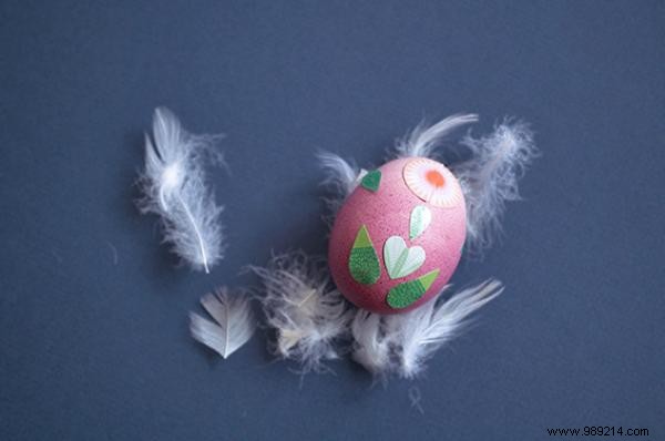 4 Simple Ideas for Decorating Eggs with Kids. 