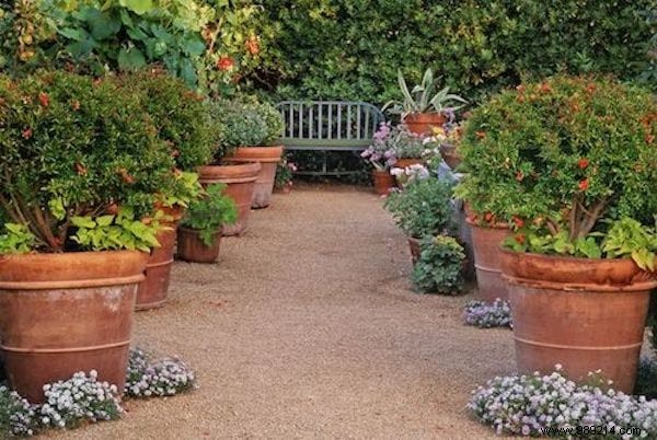 16 Planter Ideas To Beautify Your Garden (Easy And Original). 