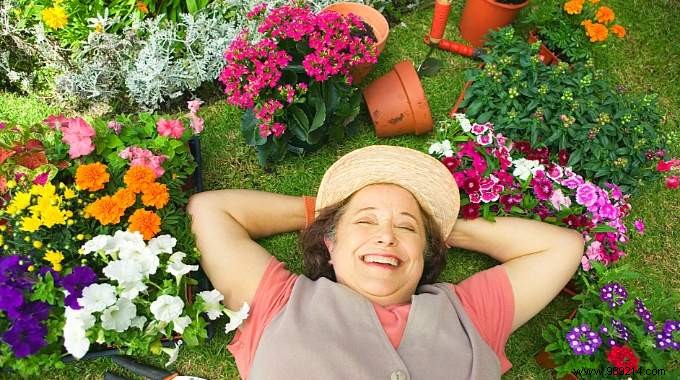 30 Gardening Secrets To Simplify Your Life. 