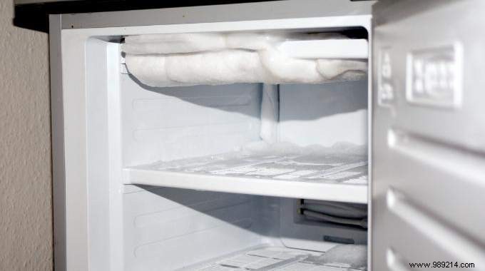 How to detect the defrosting of your freezer? 