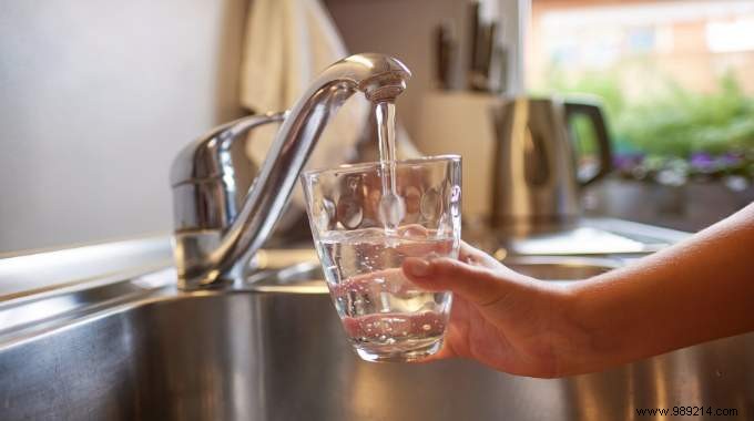 Chlorine in Tap Water:Eliminate Taste in 15 min. 