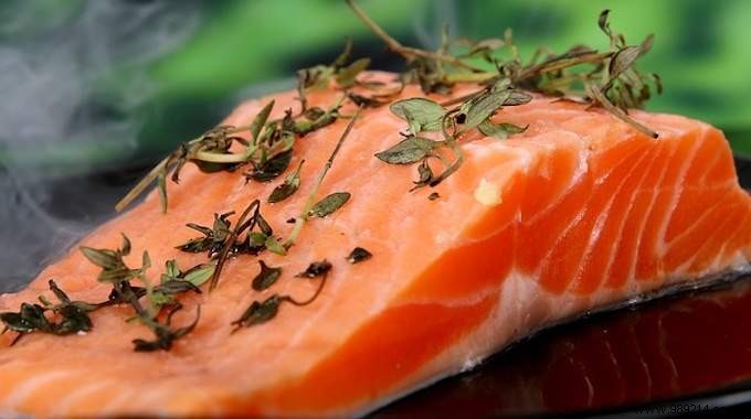 Salmon Gravelax:Chef Grégory Cuilleron s Inexpensive Recipe. 
