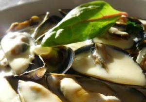 Authentic Mouclade Charentaise: Easy, Budget-Friendly Mussels from France s Atlantic Coast