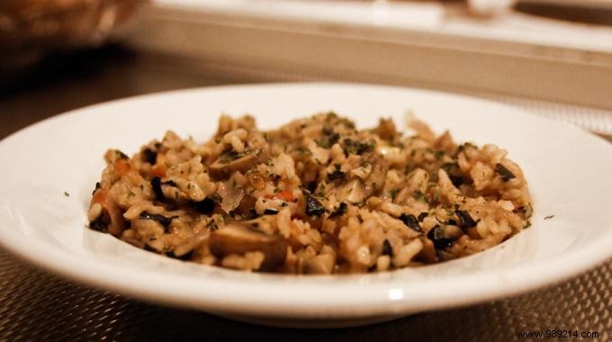 Mushroom Risotto, a Cheap and Easy to Make Dish! 