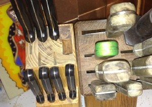 Quick Kitchen Hack: Spot Your Serrated Knife Instantly with Nail Polish