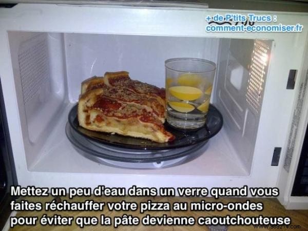 The Tip for Reheating Your Pizza in the Microwave WITHOUT It Being Rubbery. 