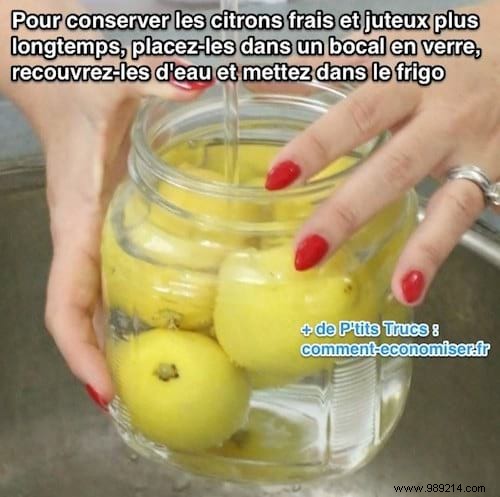The Secret Trick To Keep Lemons Fresh MUCH Longer. 