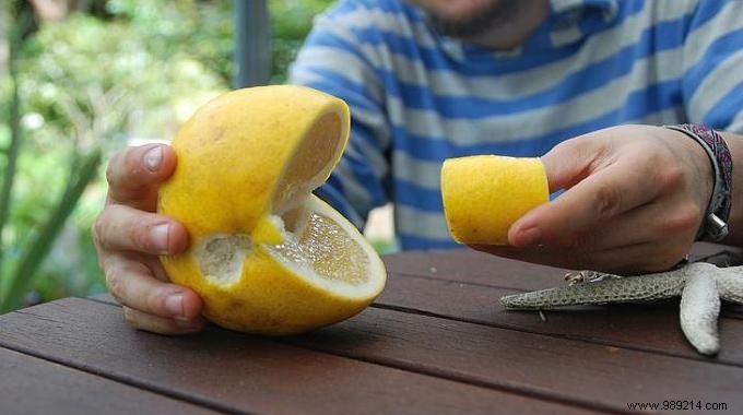 4 Simple Tips To Store Lemons Longer. 