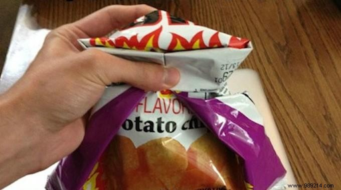 How to Reseal a Packet of Crisps Using ONLY the Bag. 