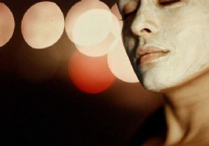 A homemade raspberry face mask recipe, especially for oily skin. 