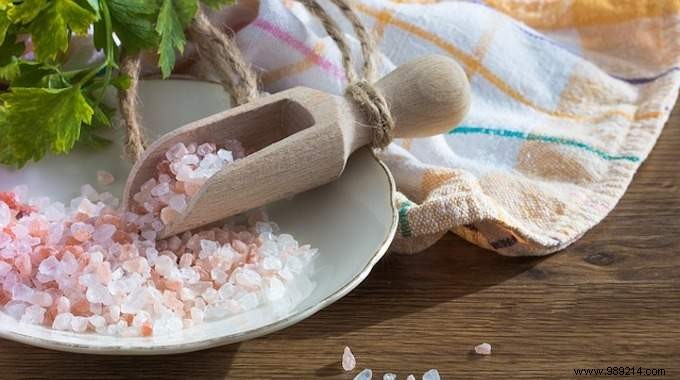4 Salt Substitutes You Need to Know to Eat Healthy. 