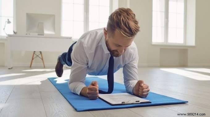 Work your abs at the office without being noticed. 