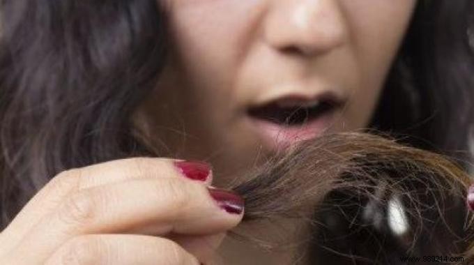The Natural and Effective Remedy Against Dry Hair. 