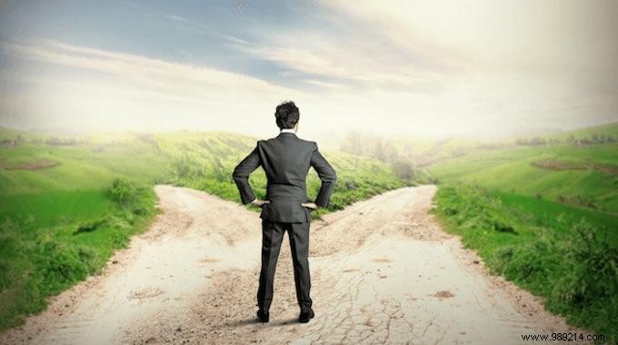 4 Tips To Help You Make Any Difficult Decision. 