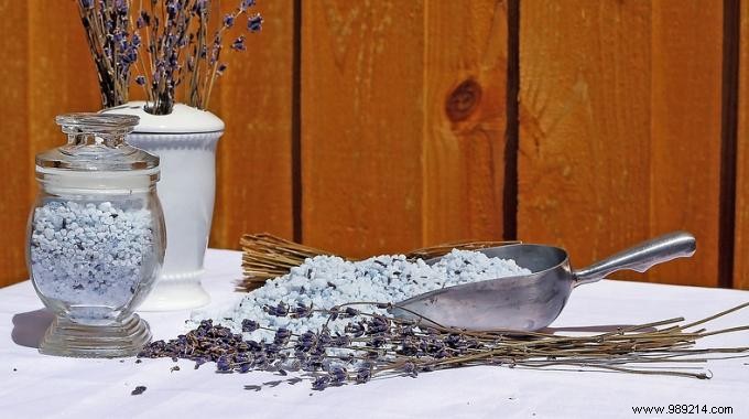 The 6 Incredible Uses of Lavender. 