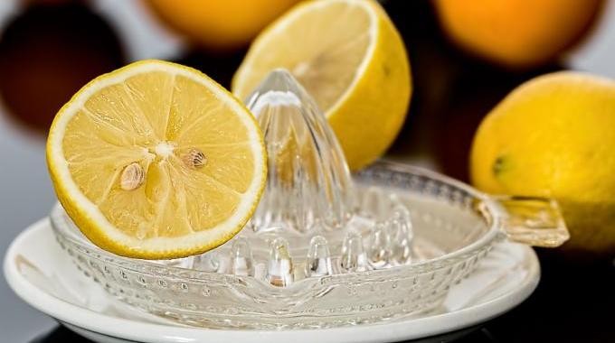 The 4 benefits of lemon on your body that you don t know. 
