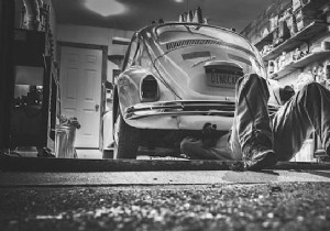 How to properly maintain your car? 