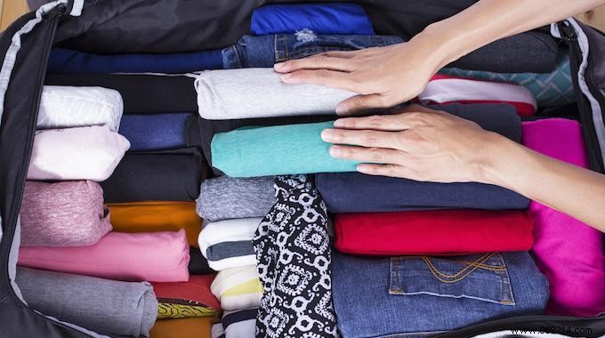 THE Genius Tip To Save A LOT Of Space In Your Suitcase. 