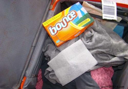 15 Tips To Make Your Luggage Much Easier. 