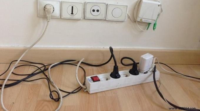 Power Strip with Switch:Inexpensive, Practical and very Economical. 